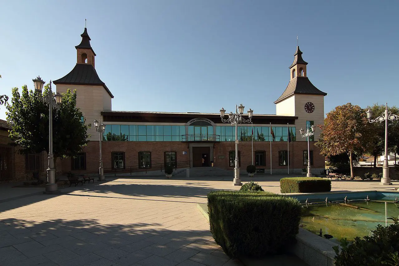 Ayuntamiento De Ugena