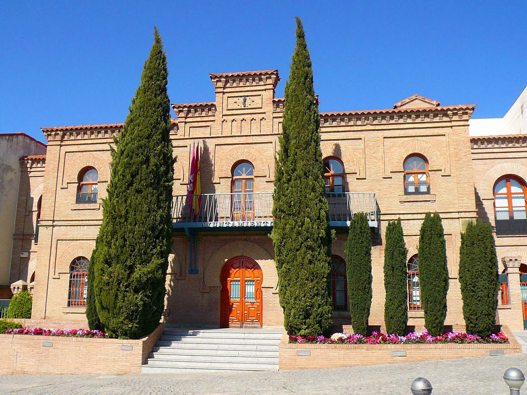 Illescas Ayuntamiento Nuevo 01